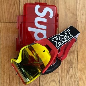 Supreme Goggles x Honda x Fox